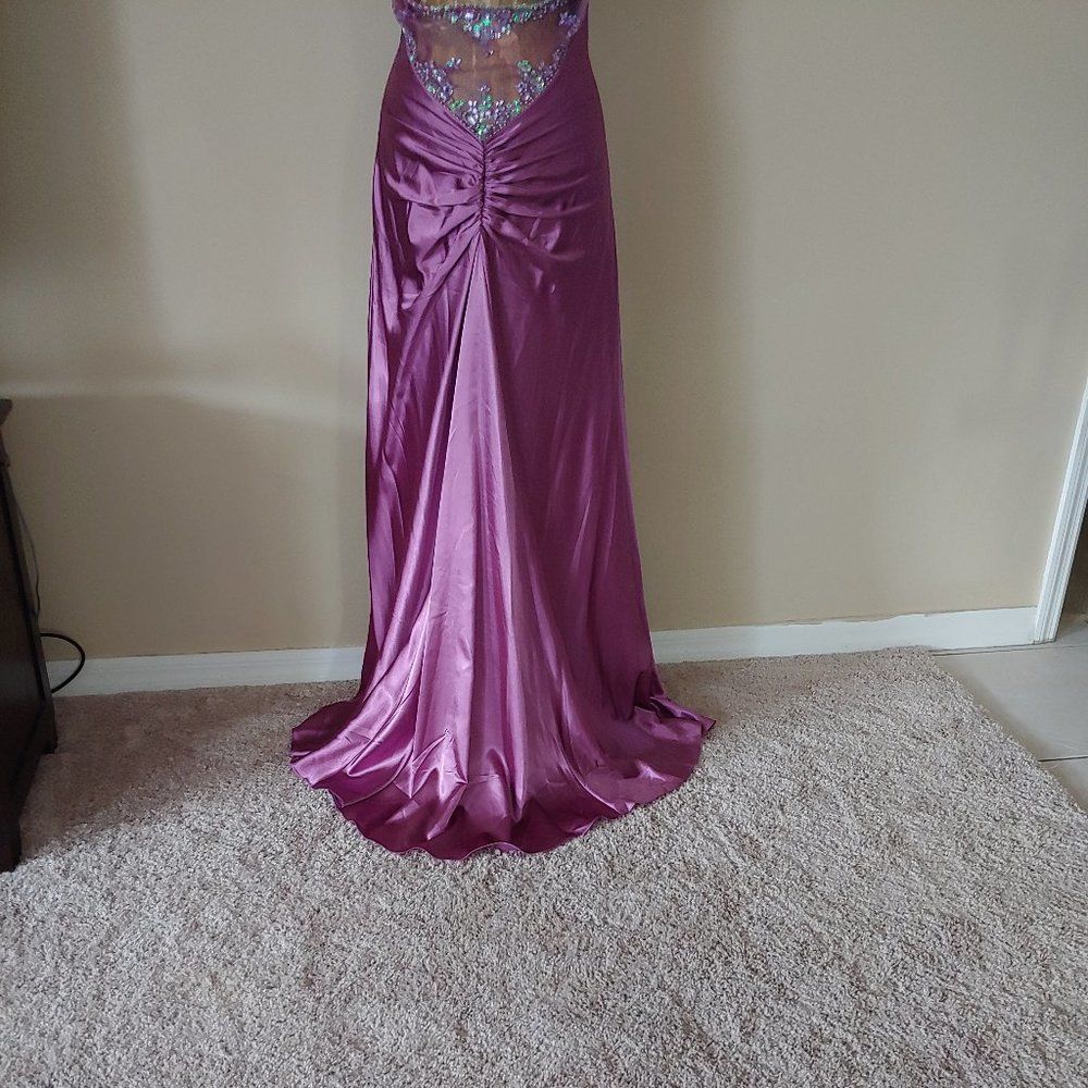 (6) Gorgeous Faviana Halter Top Long Gown With a Sexy Back - Picture 3 of 5